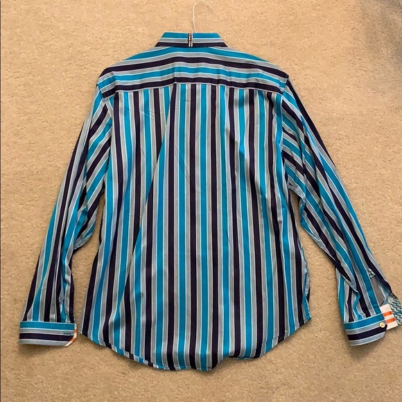 Robert Graham button down - Picture 2 of 4